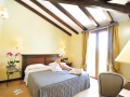 HOTEL ARBATASAR